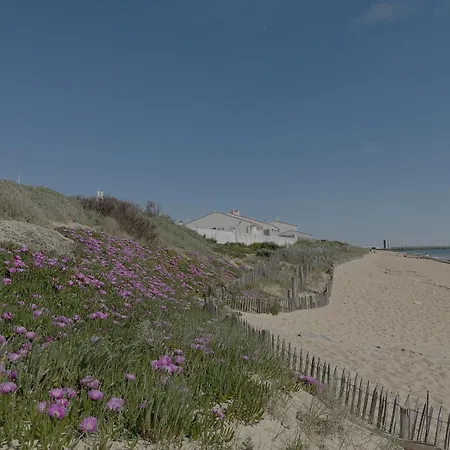 Holiday home Maison Vue Mer, A Pied - La Cotiniere Oleron *